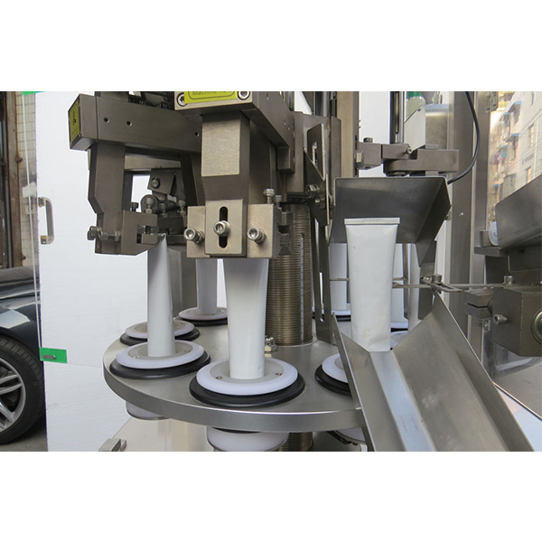 Машина для наполнения косметических трубок