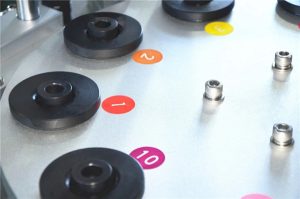 Ультразвуковая герметизирующая машина для наполнения косметических тюбиков